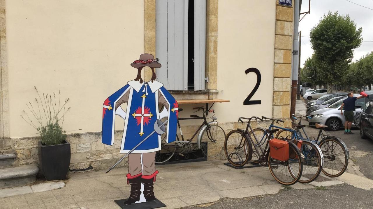" Venez Dormir Chez Nous " #Condom#Gascogne#D'Artagnan#Armagnac#Le Bonheur Est Dans Le Gers Buitenkant foto